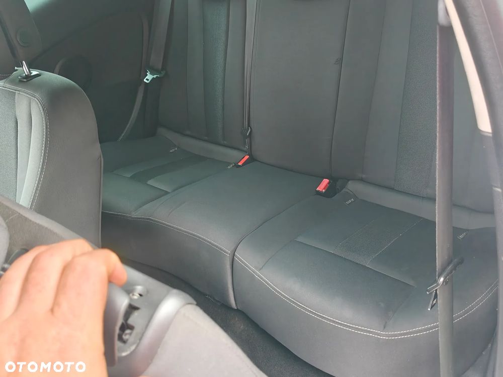 Renault Scenic 1.6 16V 110 Authentique - 8
