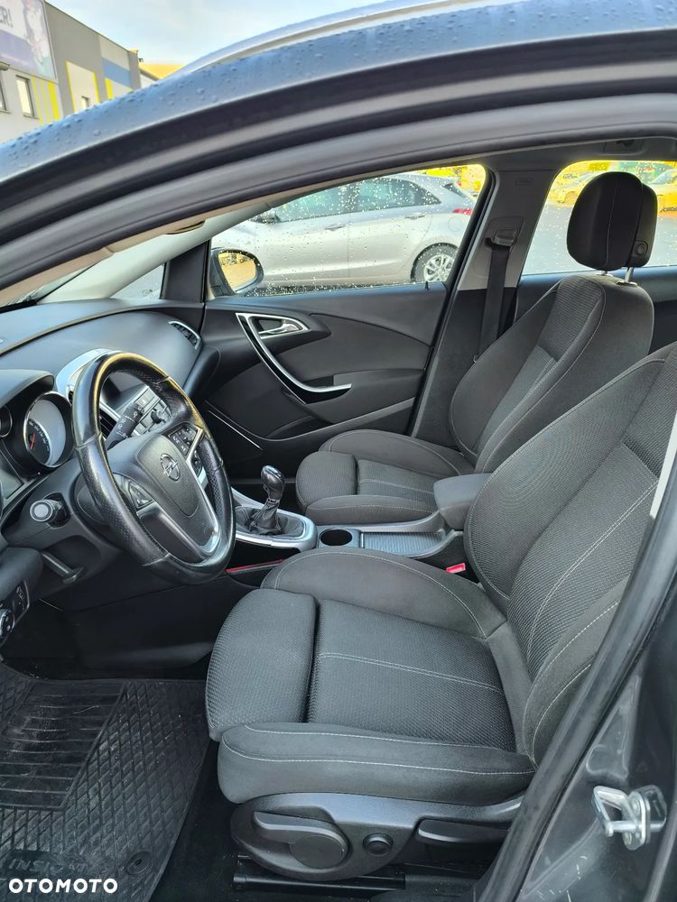 Opel Astra 2.0 CDTI DPF SportsTourer Edition - 12