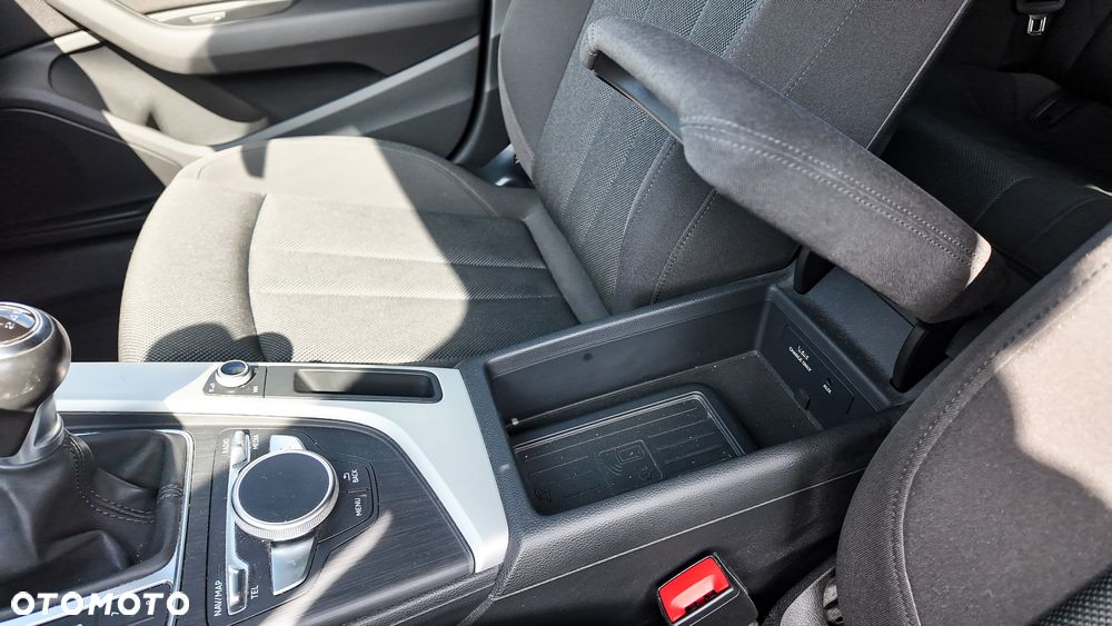 Audi A4 Avant 2.0 TDI design - 17