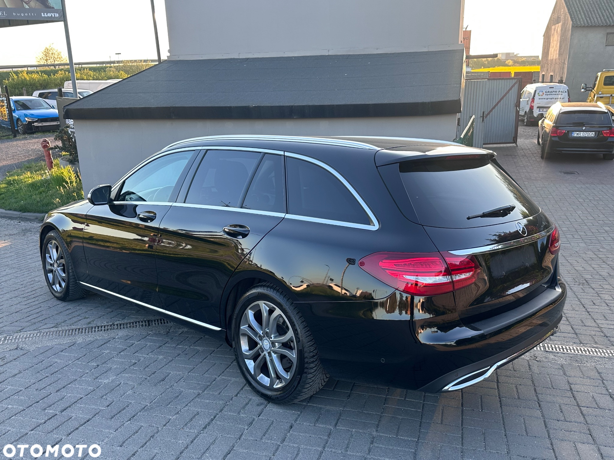 Mercedes-Benz Klasa C 200 T 9G-TRONIC Avantgarde - 3
