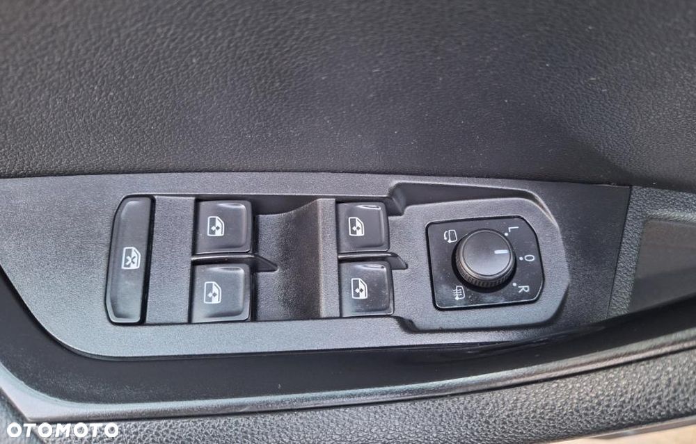 Skoda Karoq 1.5 TSI ACT DSG Clever - 9