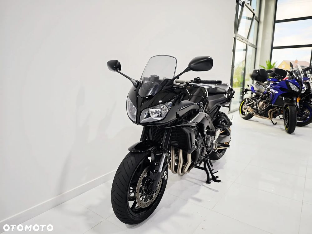 Yamaha FZ - 14