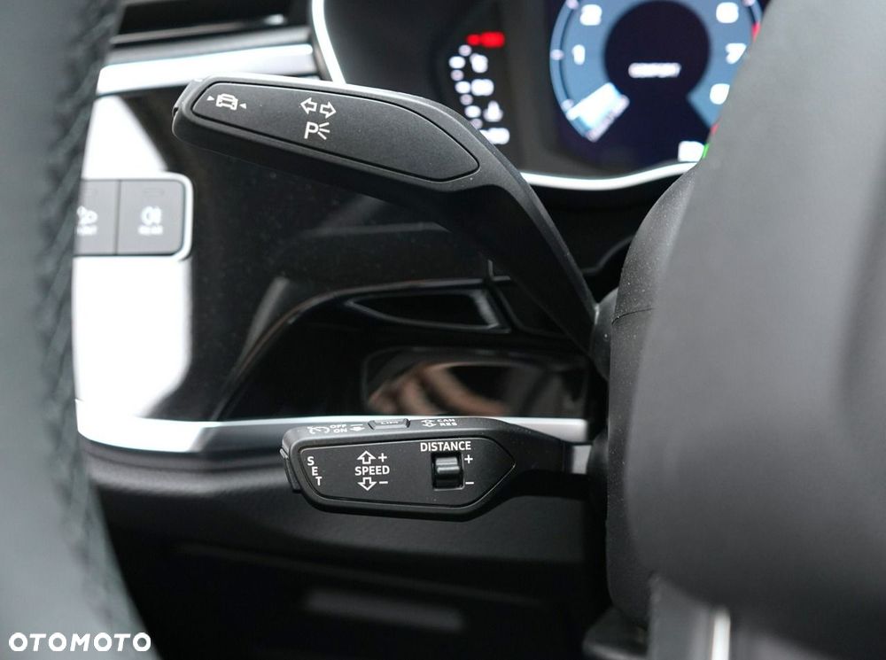 Audi Q3 Sportback - 19