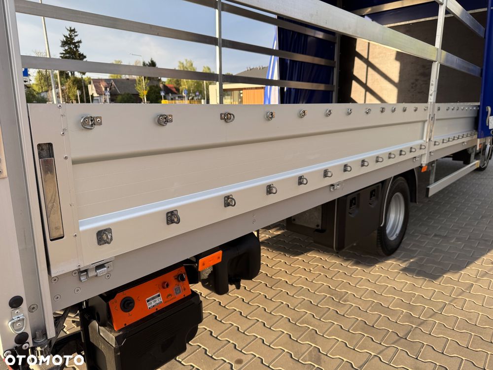 Iveco Daily 2023r Hi-Matic‼️72C18‼️Winda Dhollandia 1000KG // Plandeka 15 Palet 2x Firanka + dach zsuwany + regulacja wysokości ‼️Spanie z tyłu WEJKAMA Wysokość rampowa Full LED Tempomat Salon Polska DMC7200KG Faktura Vat 23% TwinCab - 34