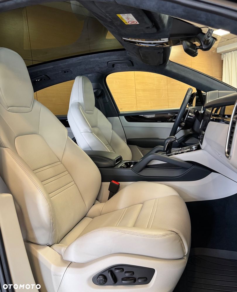 Porsche Cayenne - 15