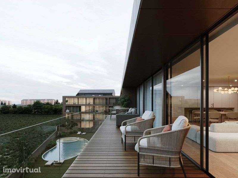 T0 - Condomínio de Luxo com Piscina - Grande imagem: 2/9