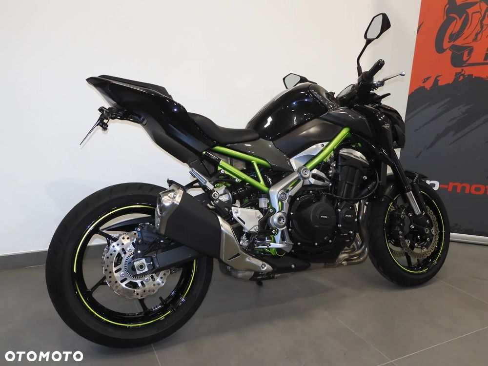 Kawasaki Z 900 - 8