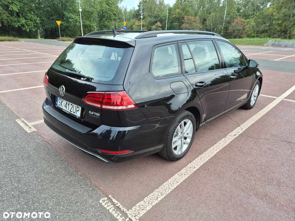 Volkswagen Golf - 5