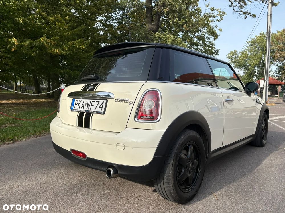 MINI Cooper D - 4
