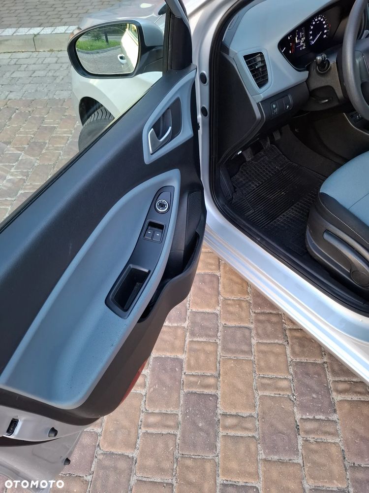 Hyundai i20 1.2 Select - 13