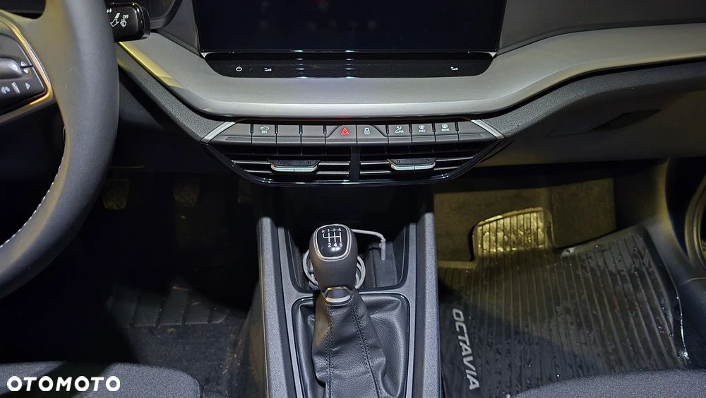 Skoda Octavia - 13