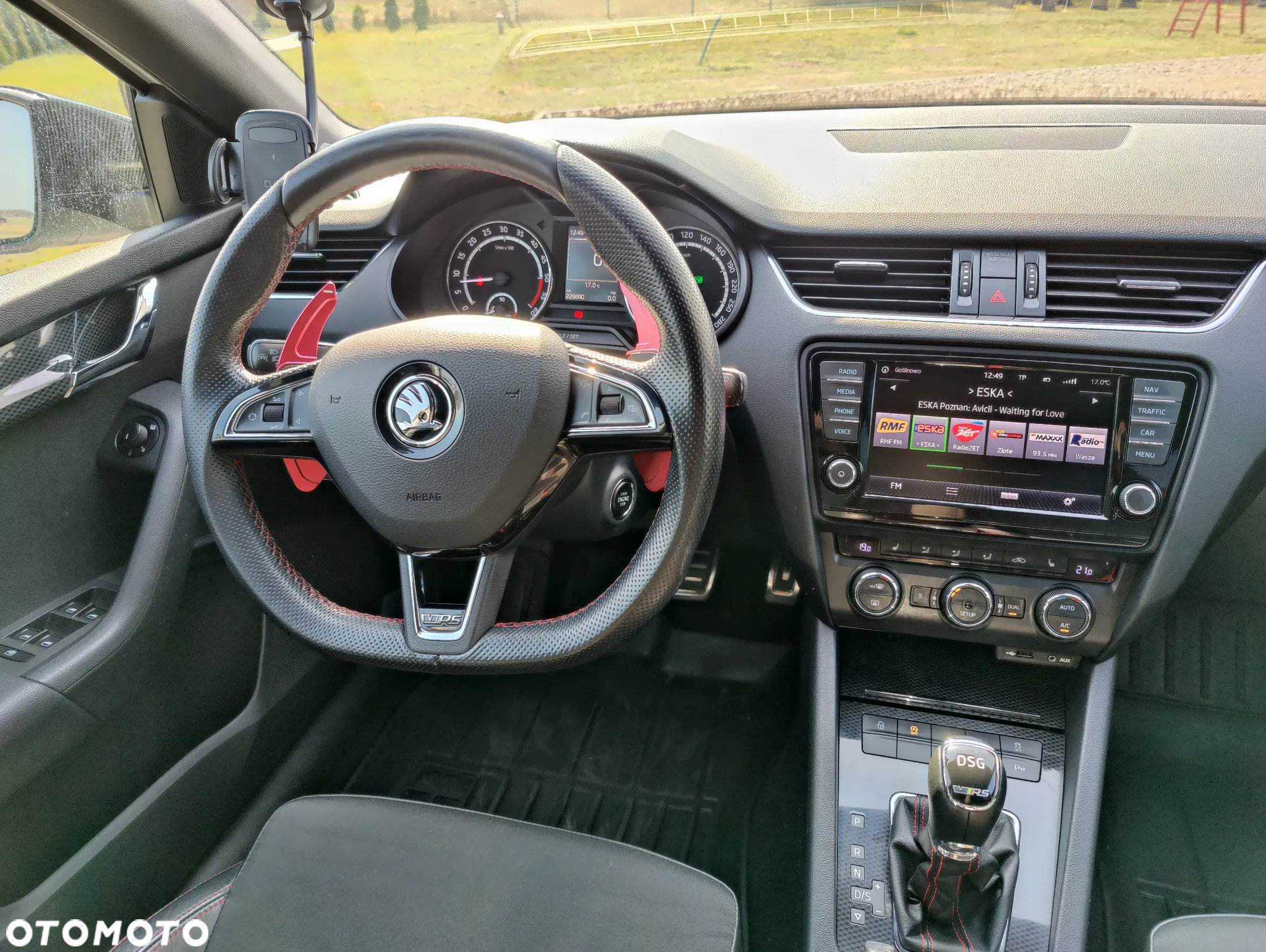 Skoda Octavia 2.0 TDI RS DSG - 9