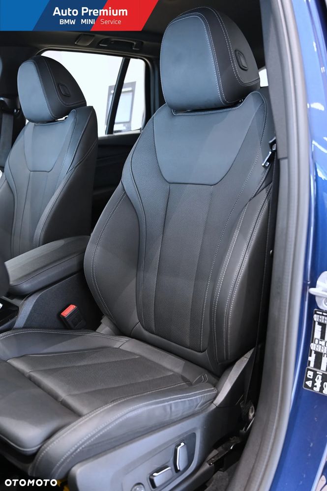 BMW X3 xDrive20d - 12