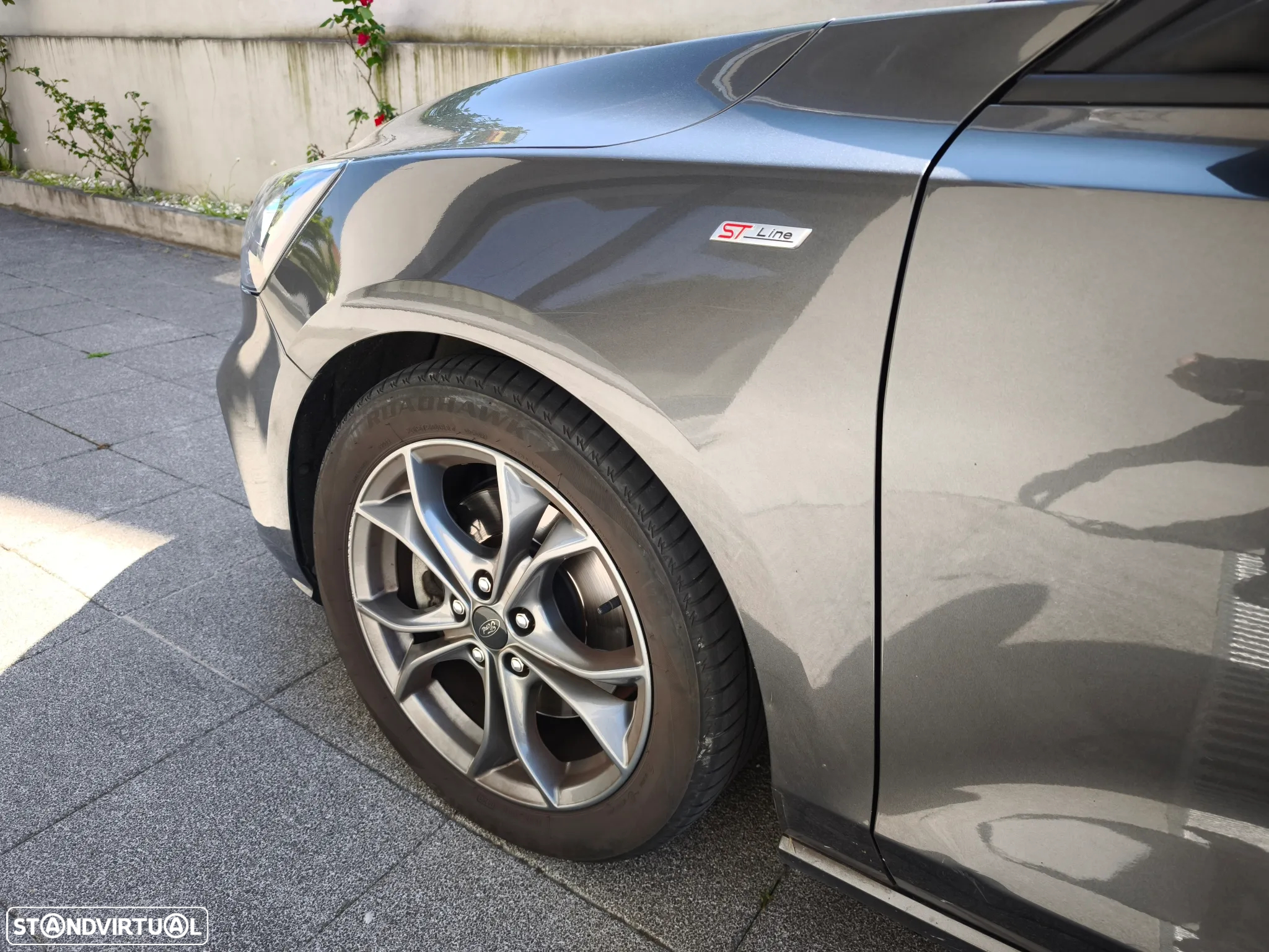 Ford Focus SW 1.0 EcoBoost ST-Line - 9