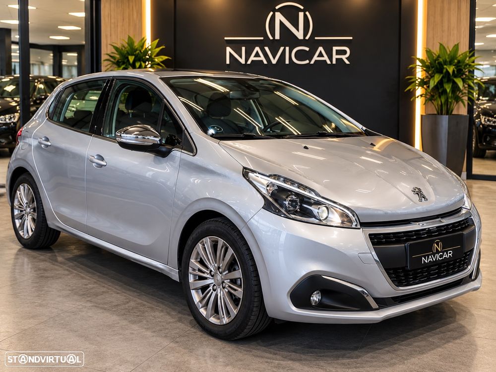 Peugeot 208 PureTech 110 Stop & Start Allure - 1