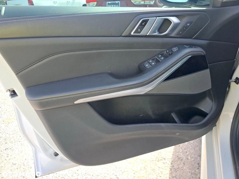 BMW X5 xDrive40i sport - 23