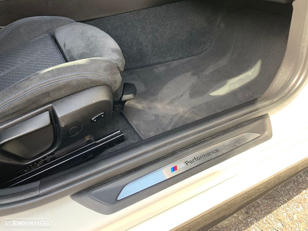 BMW 118 dA Pack M - 44