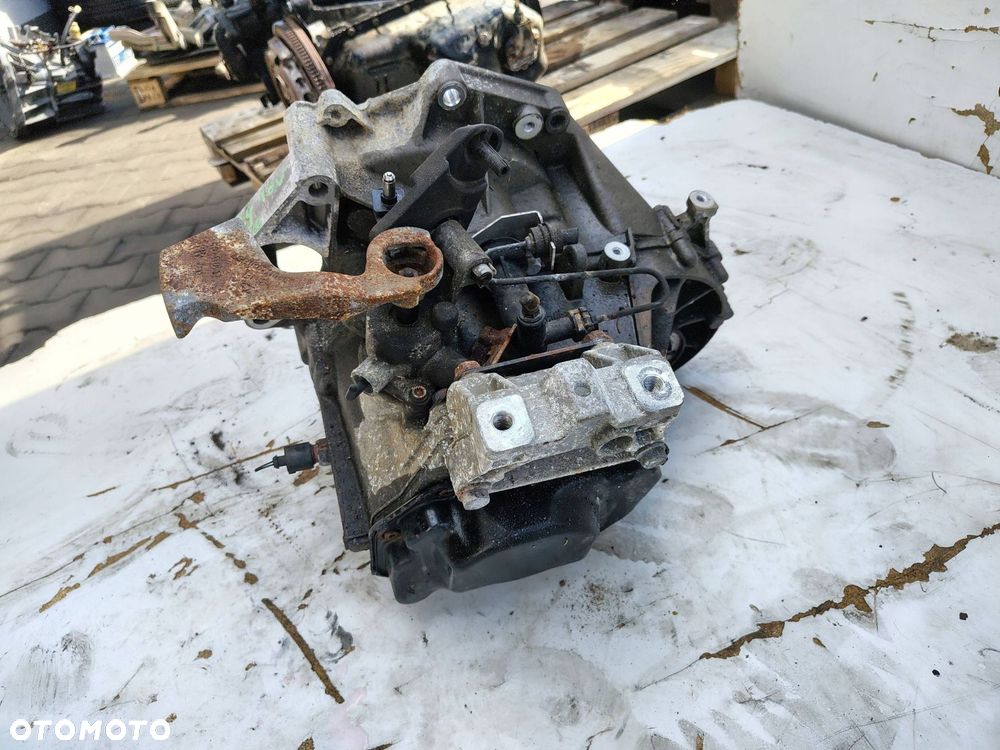 SKRZYNIA 5 BIEGÓW LEG VOLKSWAGEN GOLF 6 VI 1.4 16V - 3