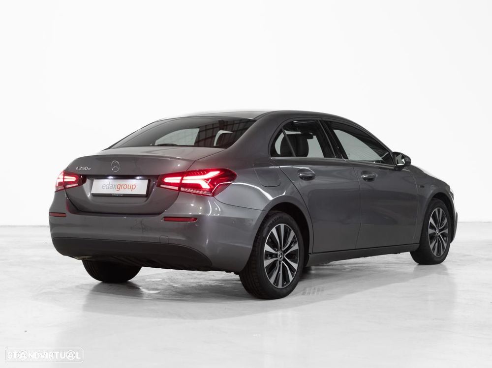 Mercedes-Benz A 250 e 8G-DCT Advanced Progressive - 4