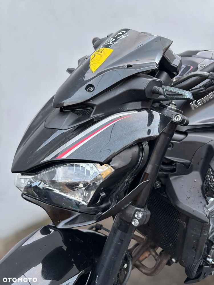Kawasaki Z 900 - 19