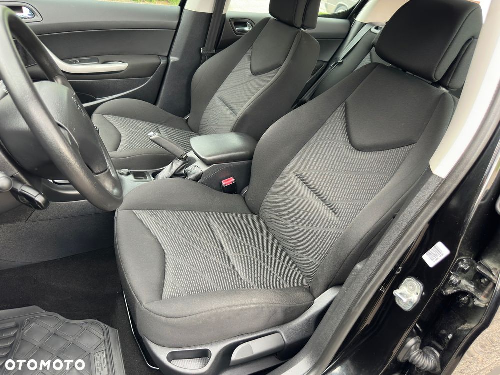 Peugeot 308 - 14