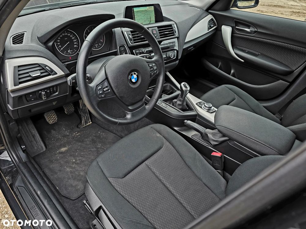 BMW Seria 1 118d Edition Metropolitan - 17
