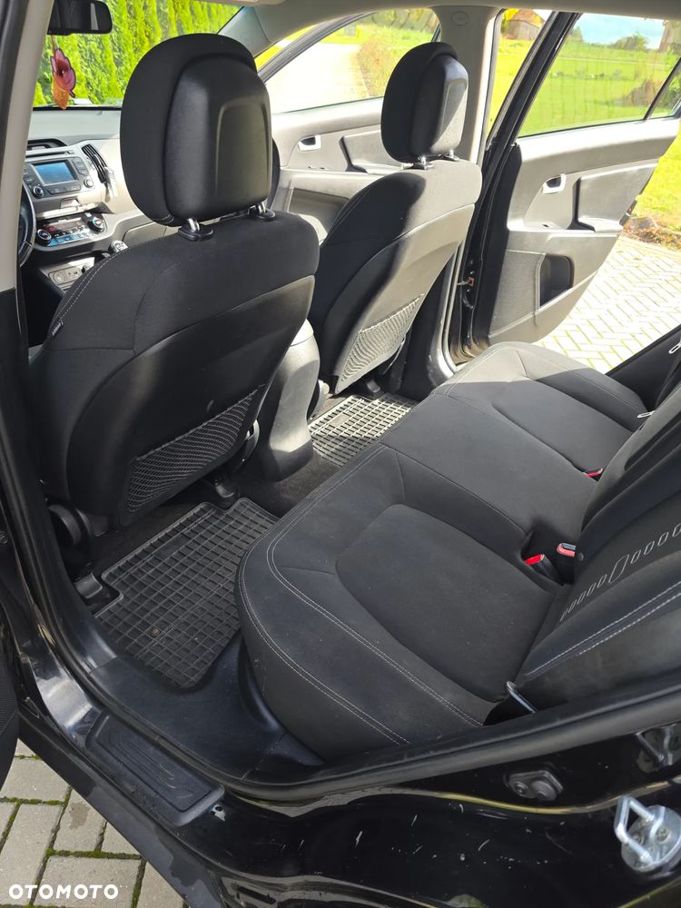 Kia Sportage - 14