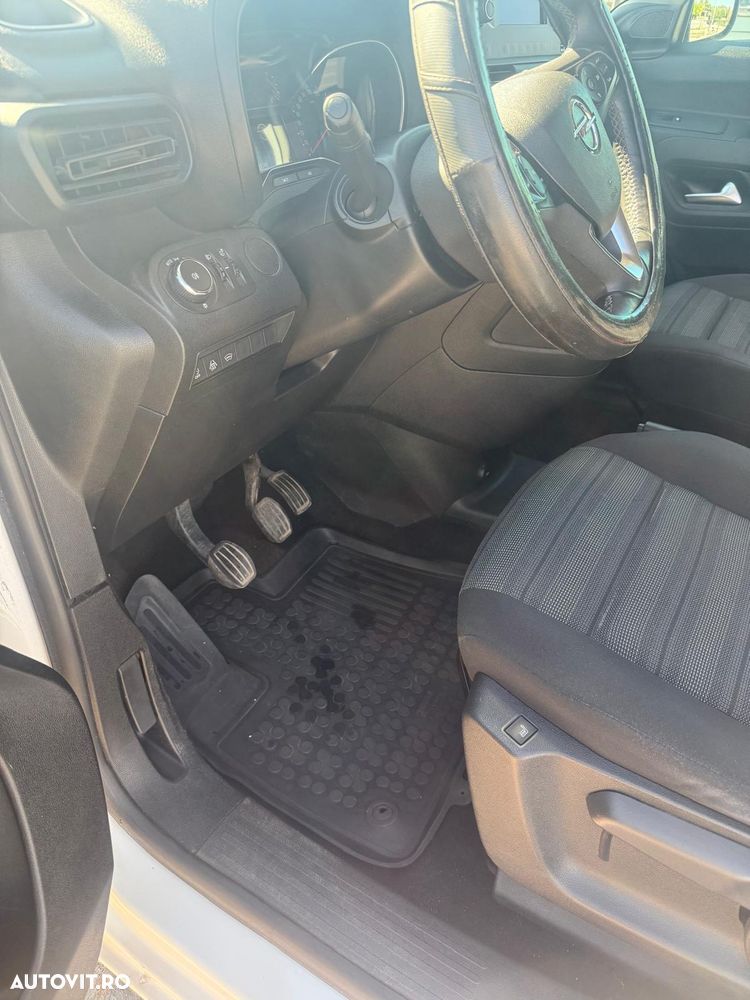 Opel Combo 1.2 L1H1 Start/Stop Edition - 9