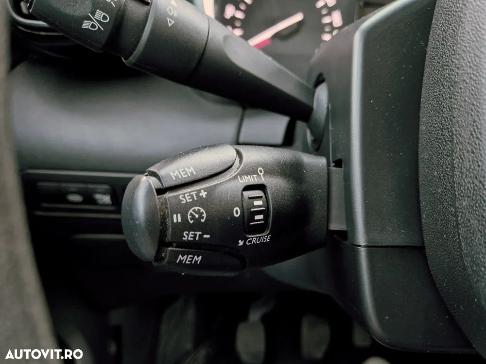 Citroën C3 AIRCROSS 1.2 PureTech S&S BVM6 Feel - 24