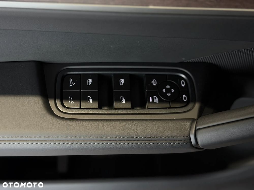 Porsche Cayenne Black Edition - 17