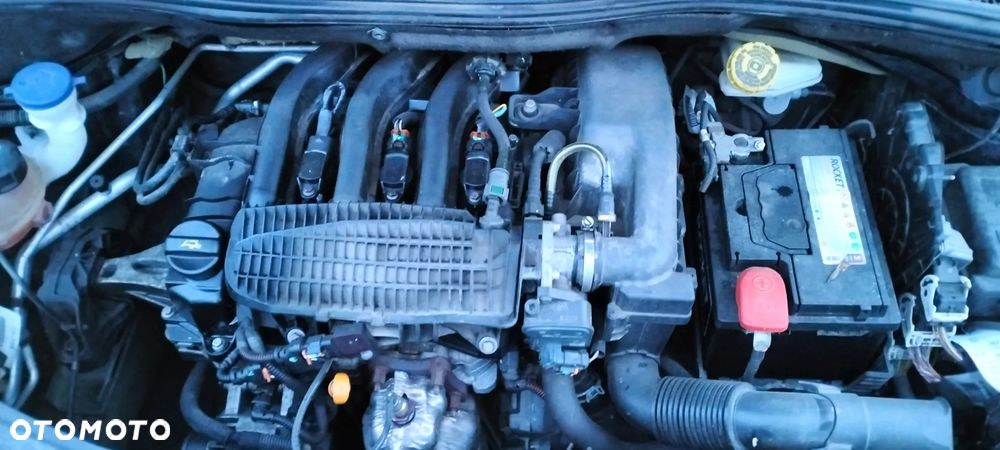 Peugeot 208 PureTech 82 Start & Stop Allure - 40