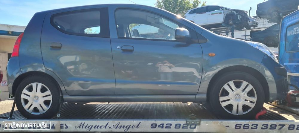 FAROL DIREITO NISSAN PIXO UAO - 7