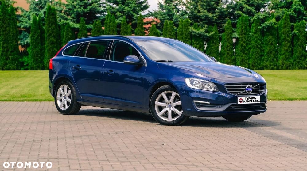 Volvo V60 D4 Drive-E Momentum - 12