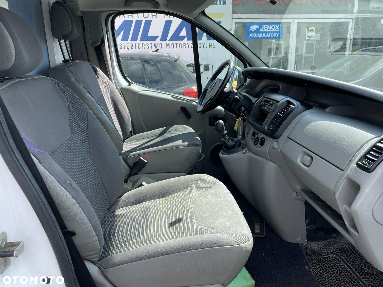 Opel Vivaro - 22