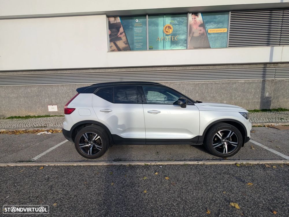 Volvo XC 40 1.5 T2 R-Design Geartronic - 5