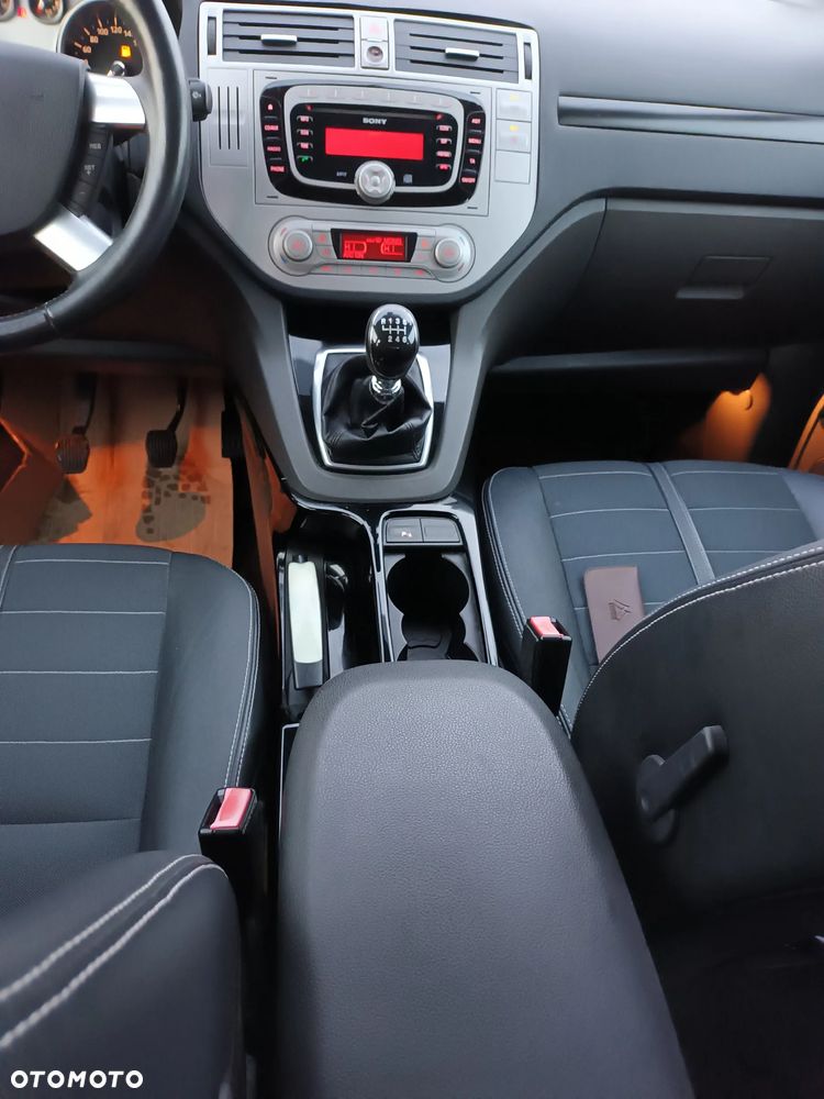 Ford Kuga 2.0 TDCi 4WD Titanium - 18