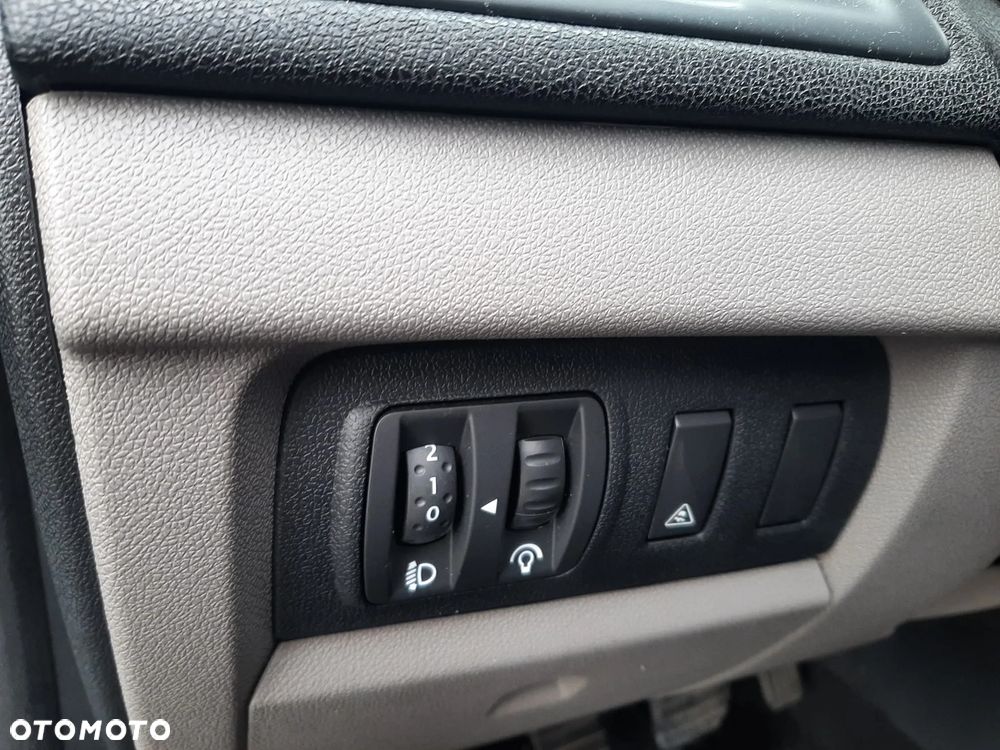 Renault Megane 1.6 16V Authentique Euro5 - 25