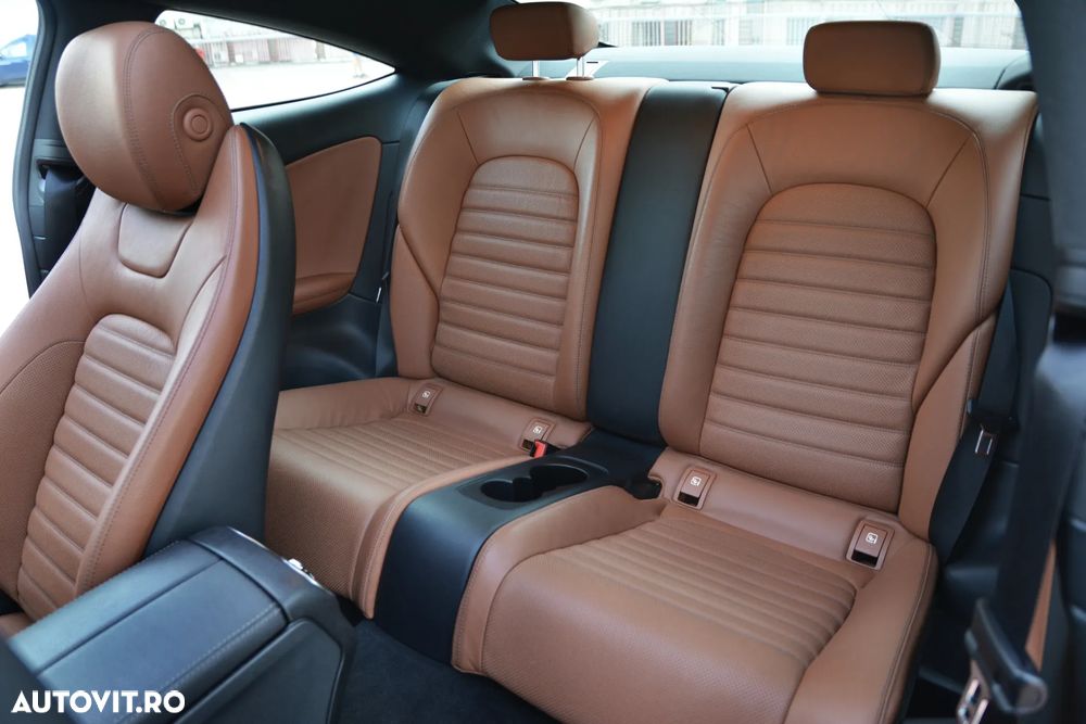 Mercedes-Benz C - 14