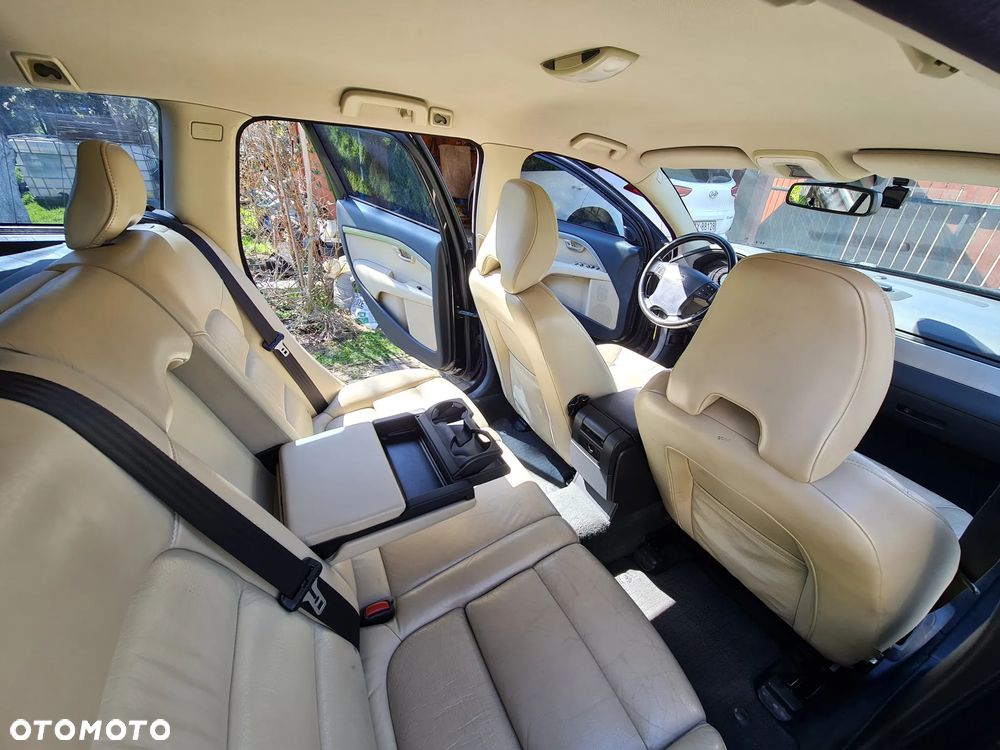 Volvo V70 2.0D Summum - 11