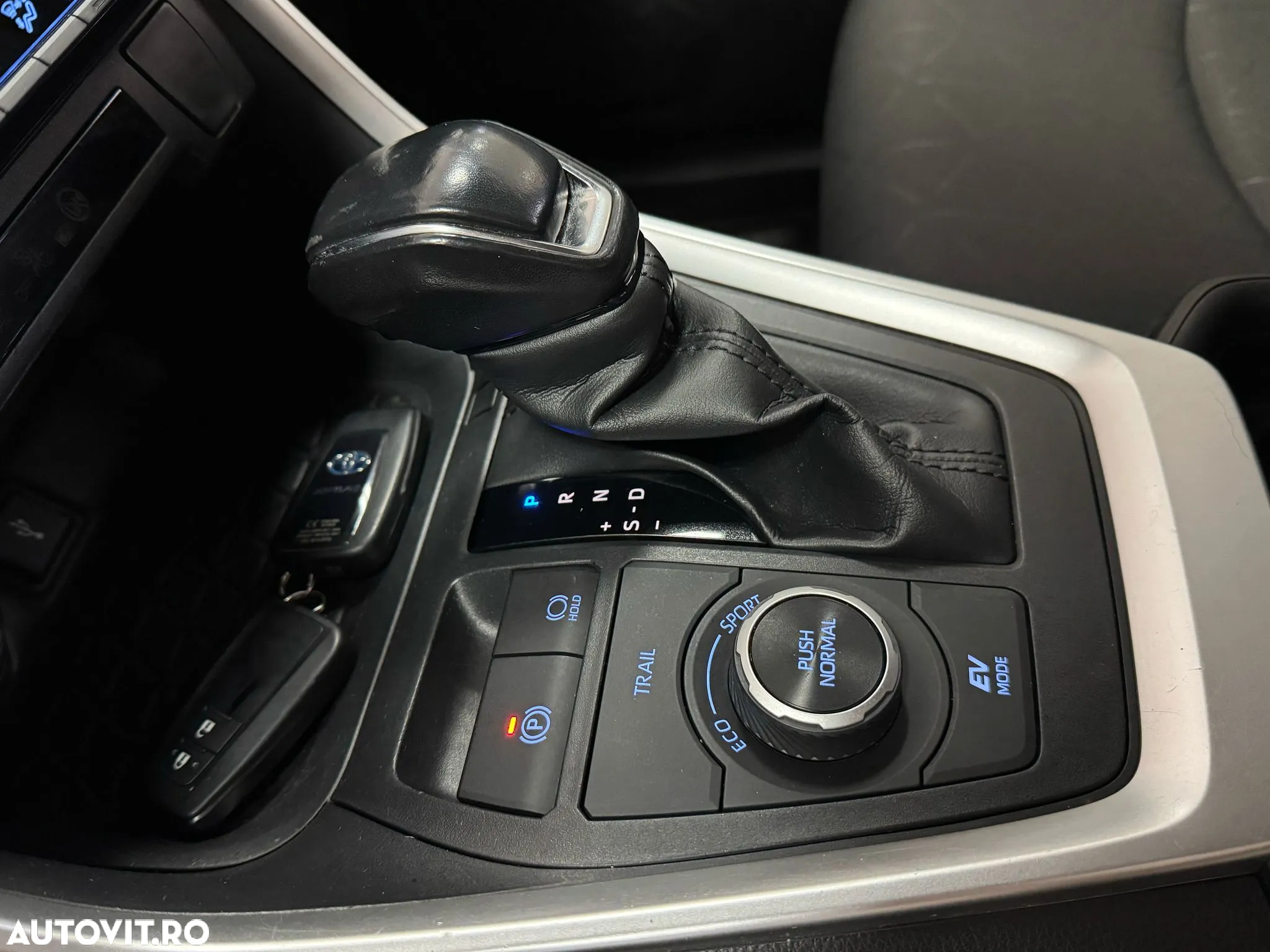 Toyota RAV4 2.5 Hybrid VVT-iE 4x4 Active - 23