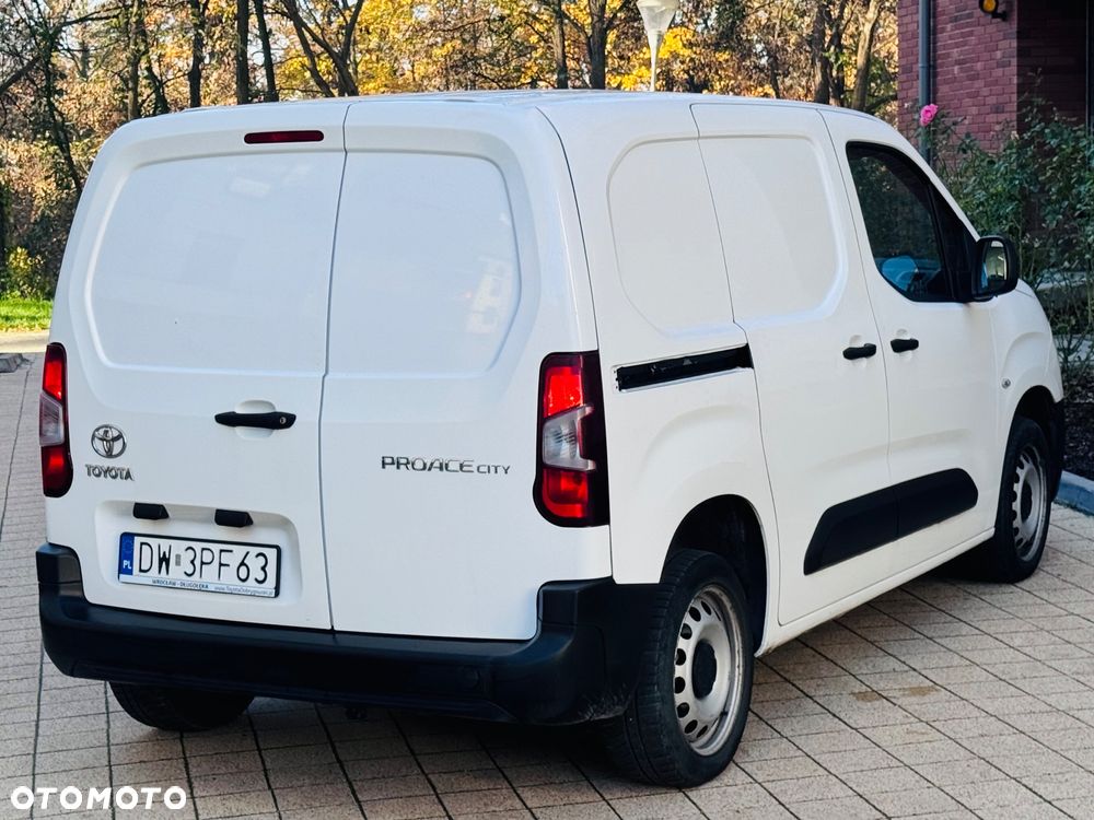 Toyota ProAce City - 13