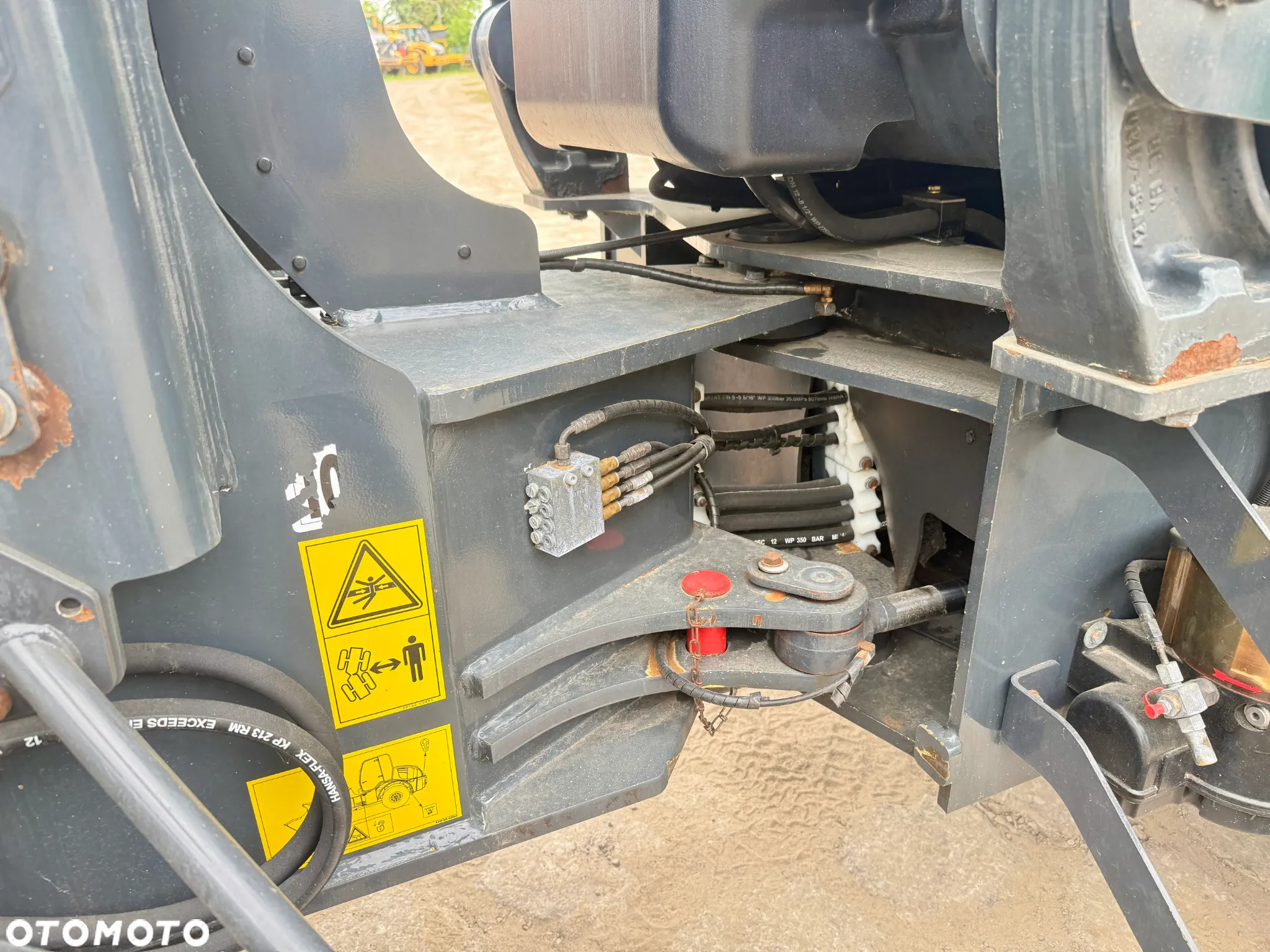 Komatsu ładowarka kołowa przegubowa WA80 centralne smarowanie NOWE opony - 21