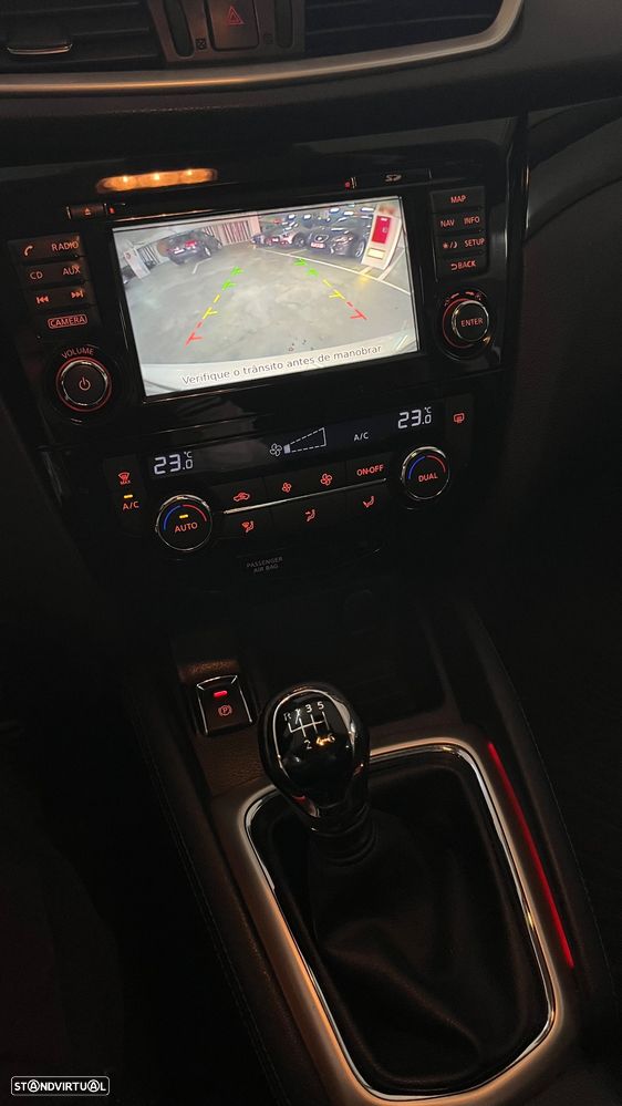 Nissan Qashqai 1.5 dCi Tekna Premium - 14