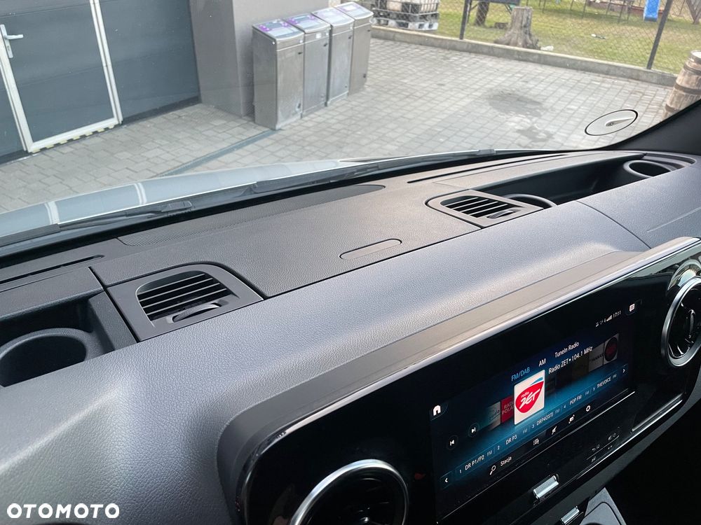 Mercedes-Benz SPRINTER 907 316 CDI - 26