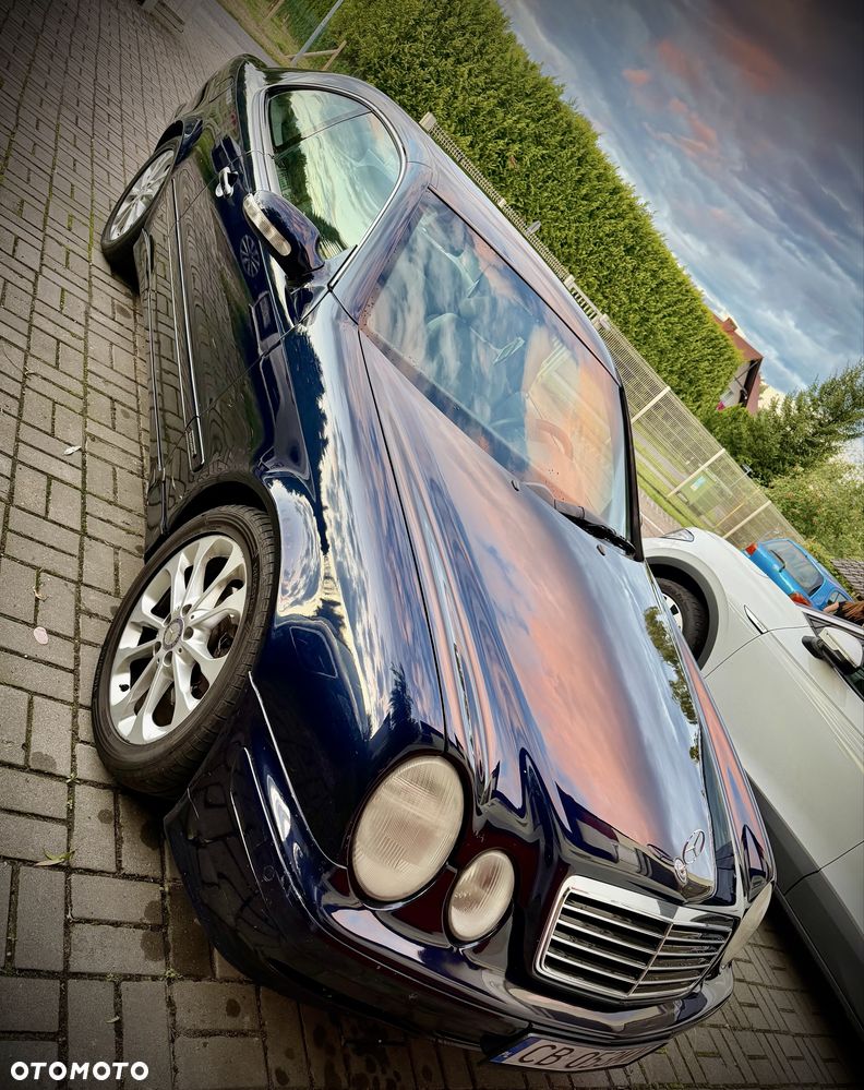 Mercedes-Benz CLK - 3