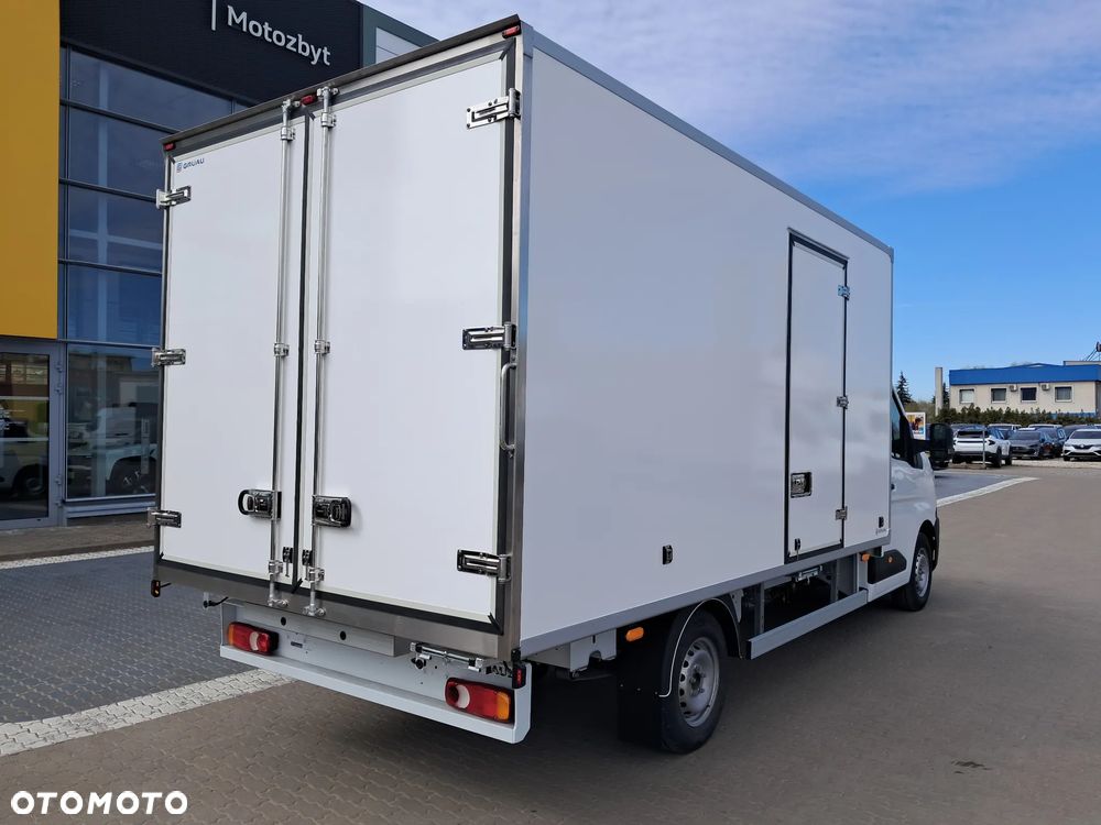 Renault Nowy Master - 5