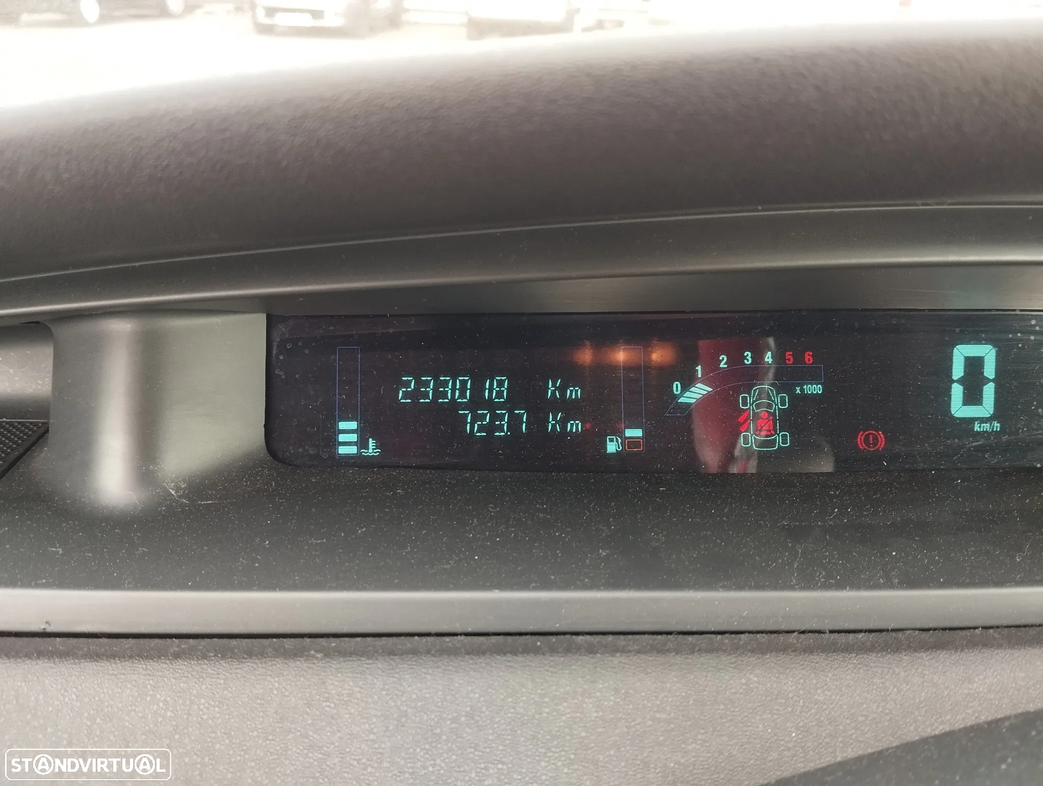 Renault Scénic 1.5 dCi SL Exclusive II - 4