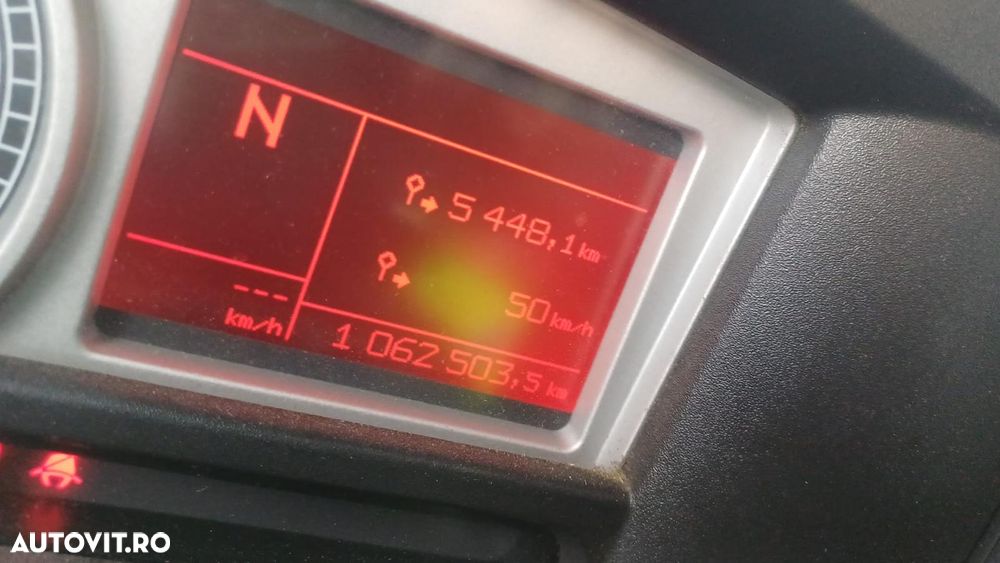 Renault MAGNUM 520 EEV - 14