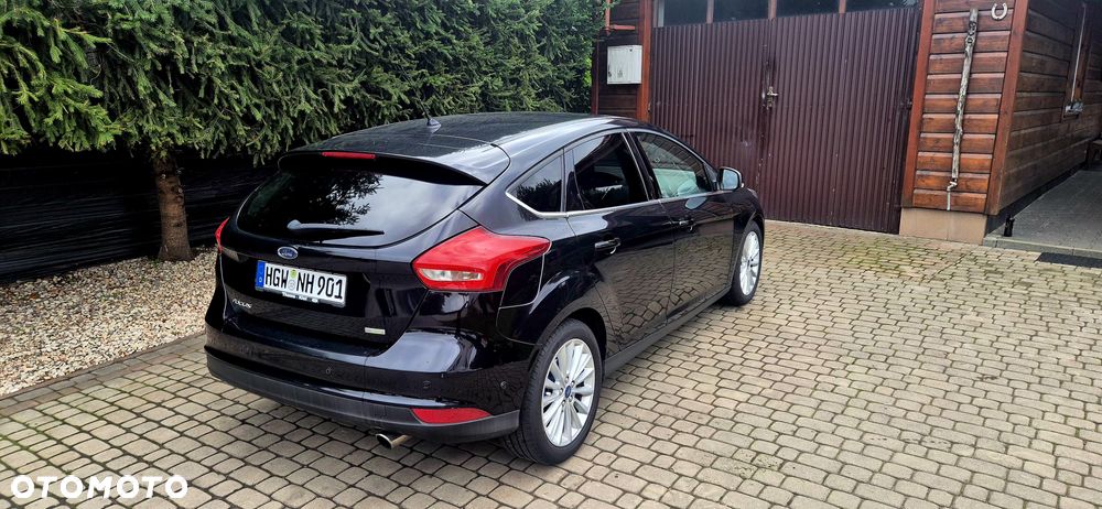 Ford Focus - 8
