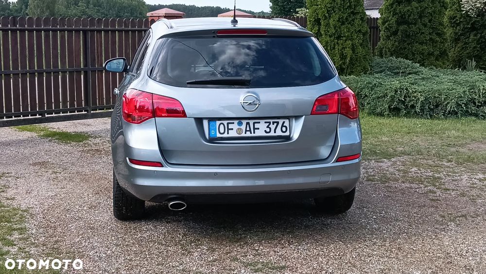 Opel Astra 1.4 Turbo - 23